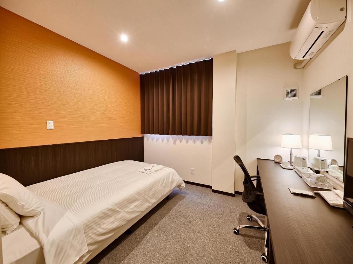 Crown Hotel Okinawa Annex Exterior photo